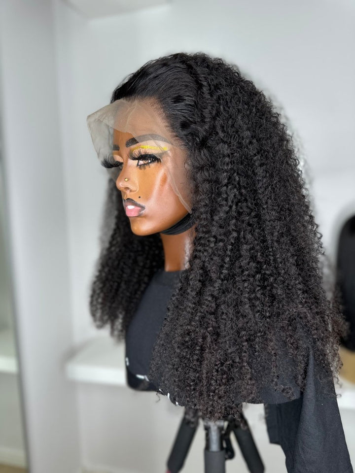 Kinky curls 13x4 - FloxyLuxe