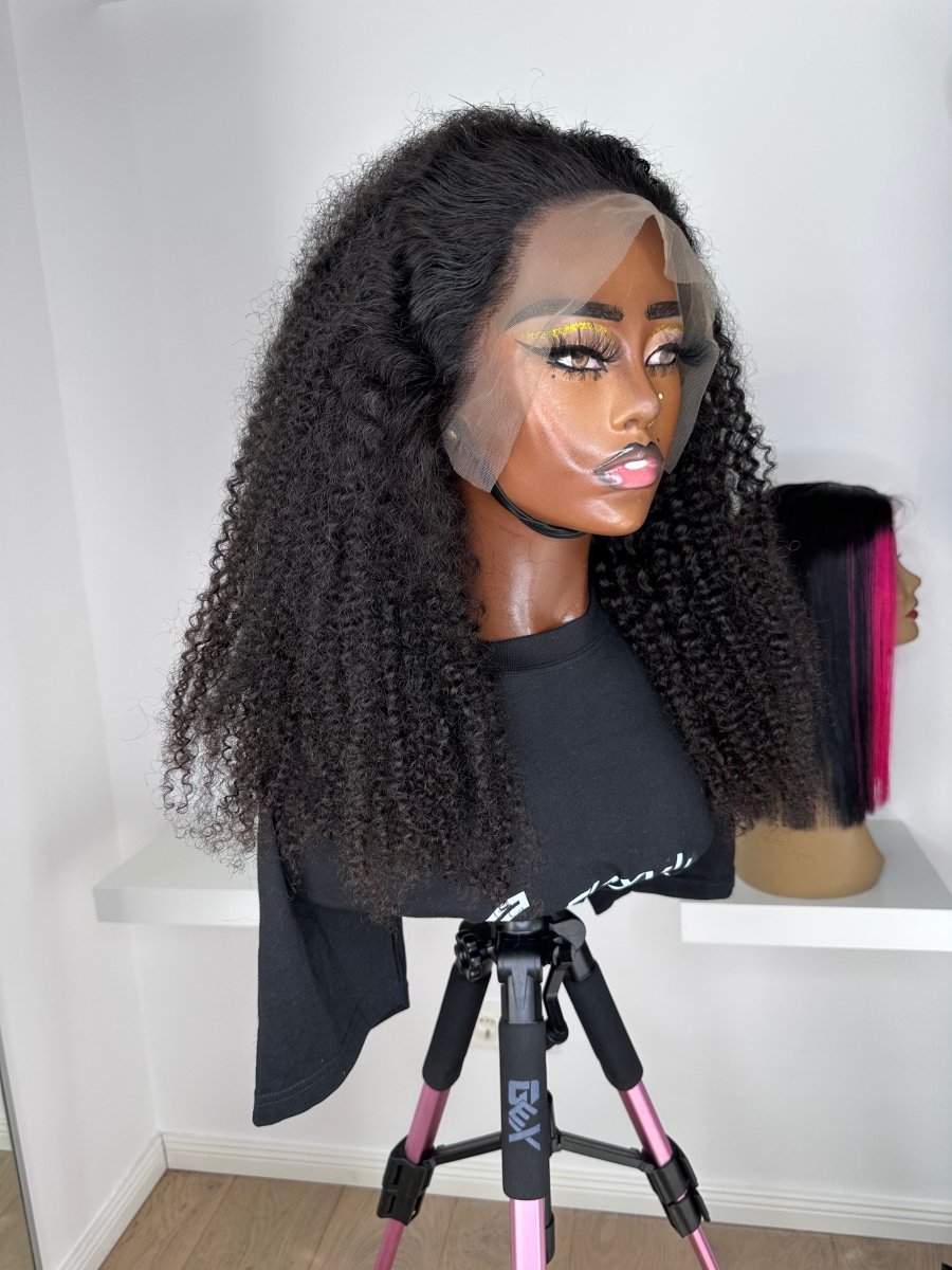 Kinky curls 13x4 - FloxyLuxe
