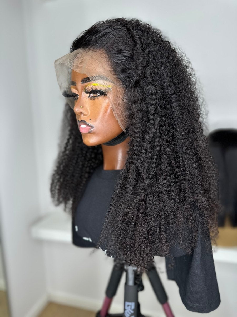 Kinky curls 13x4 - FloxyLuxe