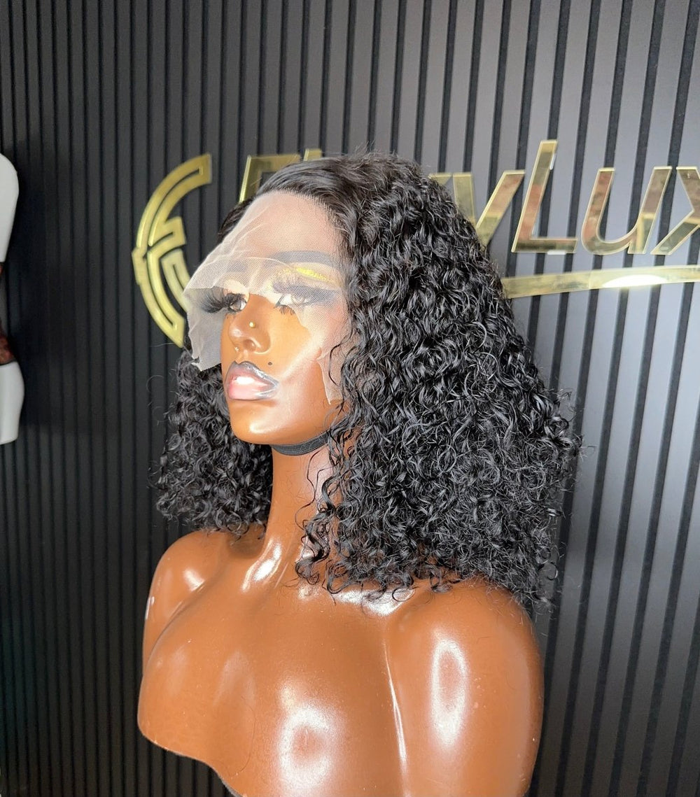 pixie curly T - frontal - FloxyLuxe